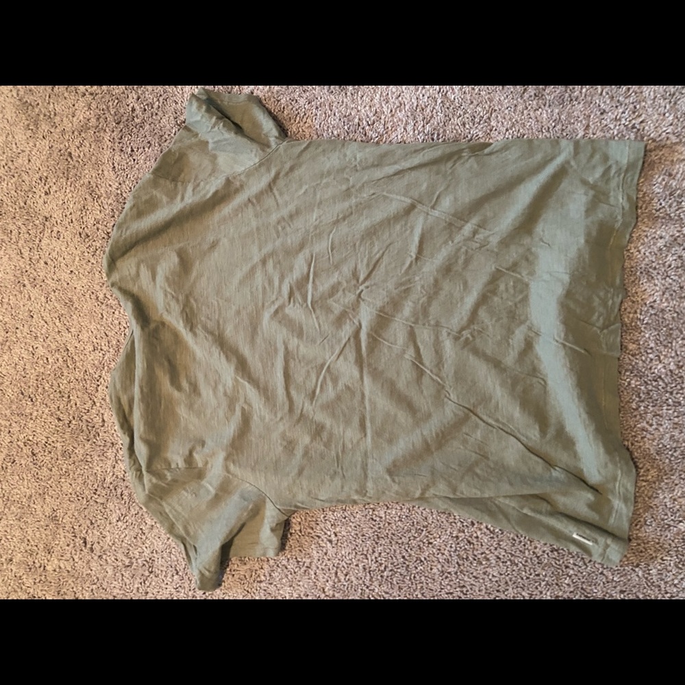 Mens express t shirt like new